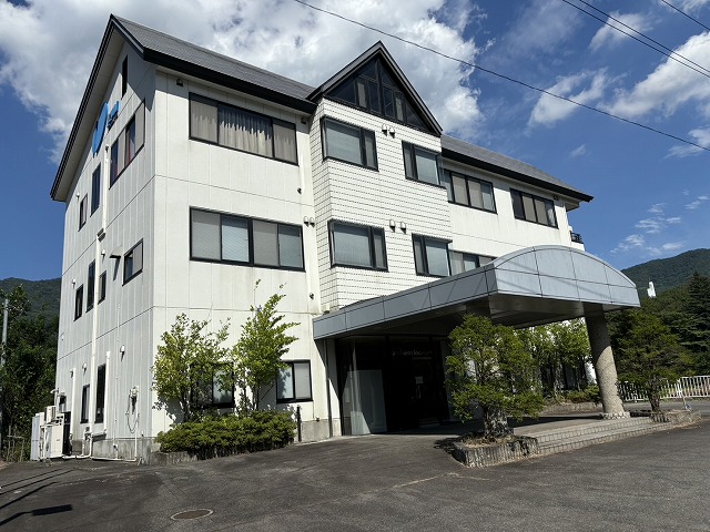 利根郡みなかみ町川上 | 30万円 | 川上貸物件（3階建ビル）